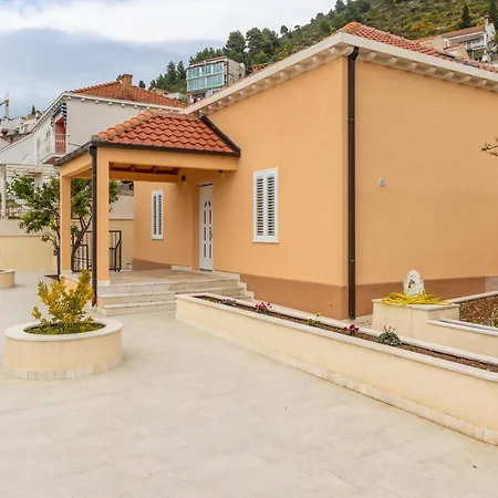 Marco Villa *